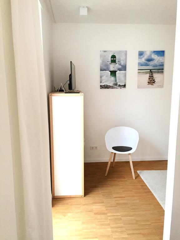 Ferienwohnung An Der Historischen Stadtmauer Rostock Habitación foto